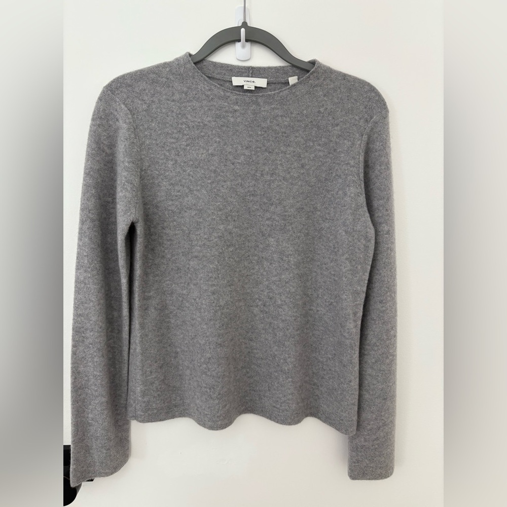 NWT Vince Crewneck Cashmere Sweater